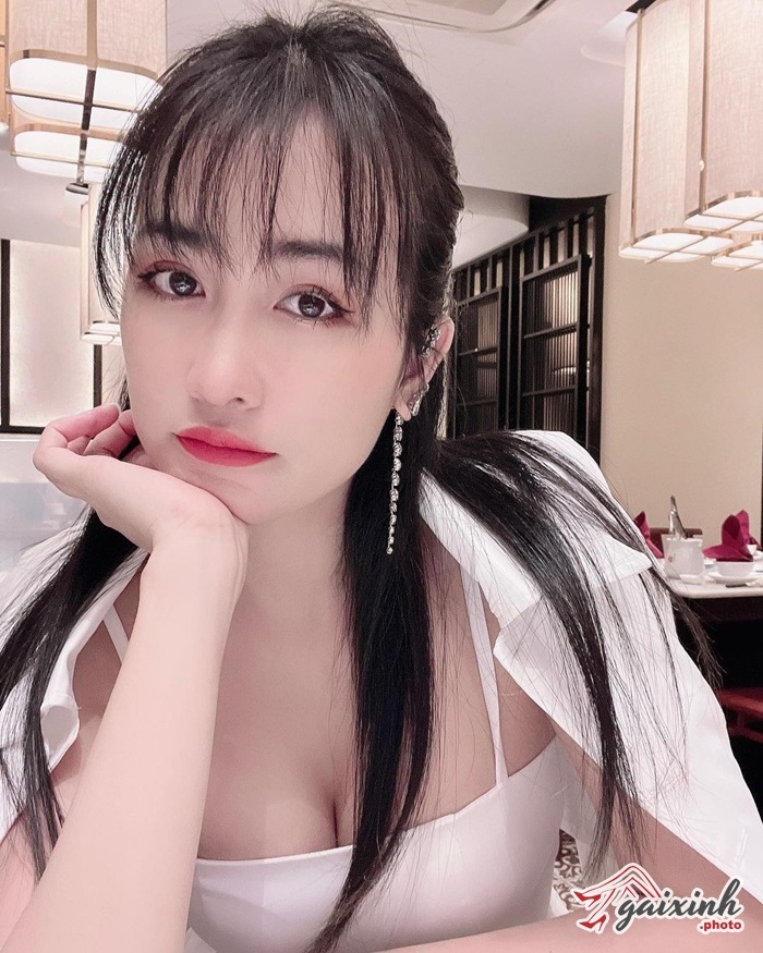 Anh Cua Dj Trang Moon anh dj trang moon khoe hang