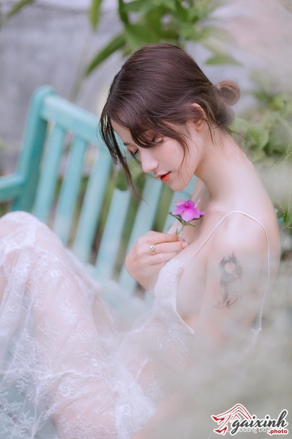 Ảnh Body Nữ Đẹp Chất Che Mặt ảnh gái đẹp tóc ngắn