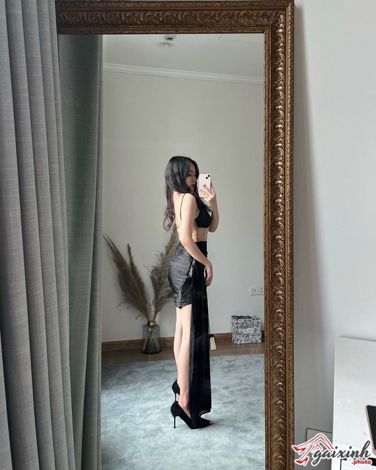 anh gai xinh chup truoc guong 10