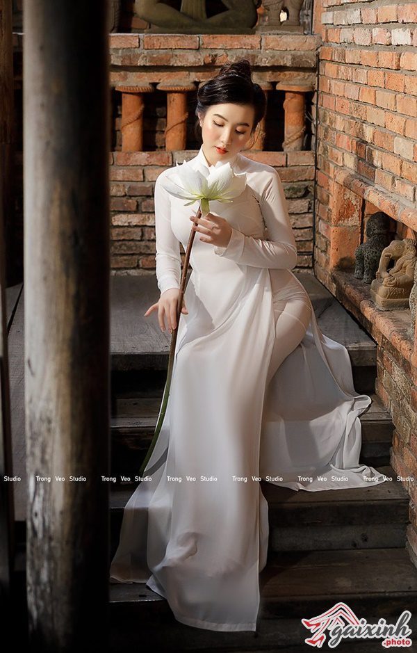 Áo Dài Trắng Mỏng Tang áo dài trắng sieu mong