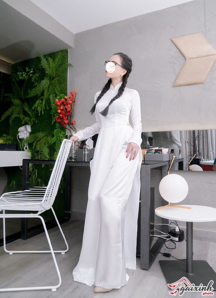 ao dai trang toc that bim