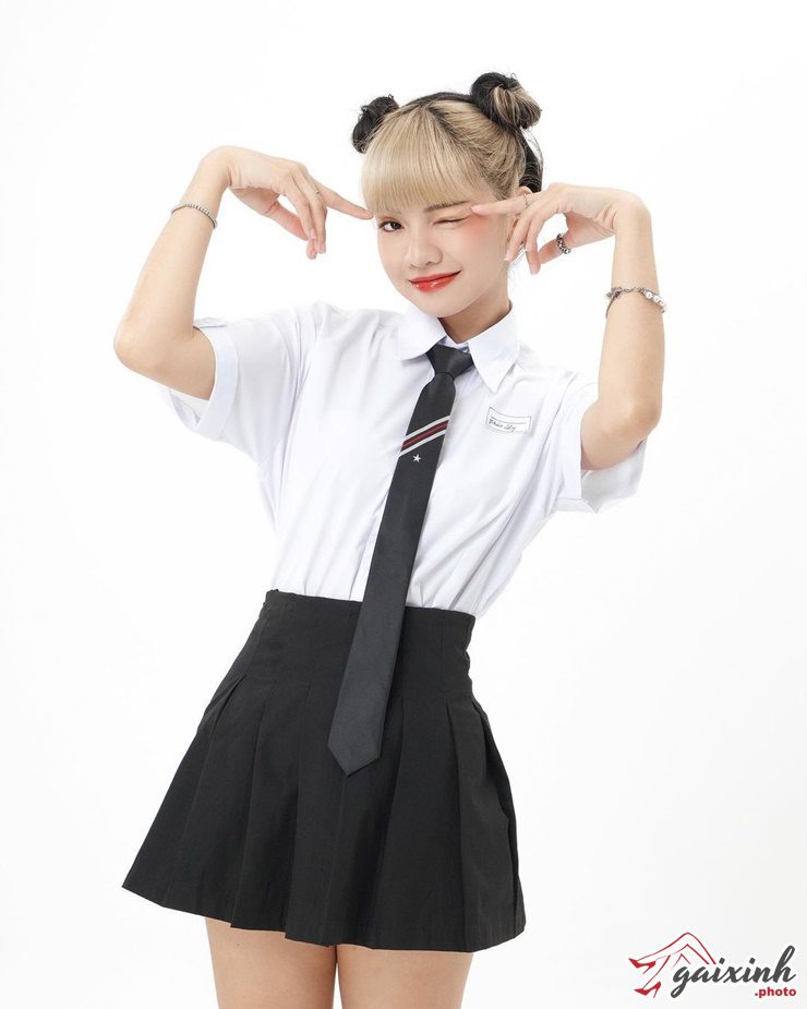 Ảnh Bùi Thảo Ly bùi thảo ly sinh ngày bao nhiêu