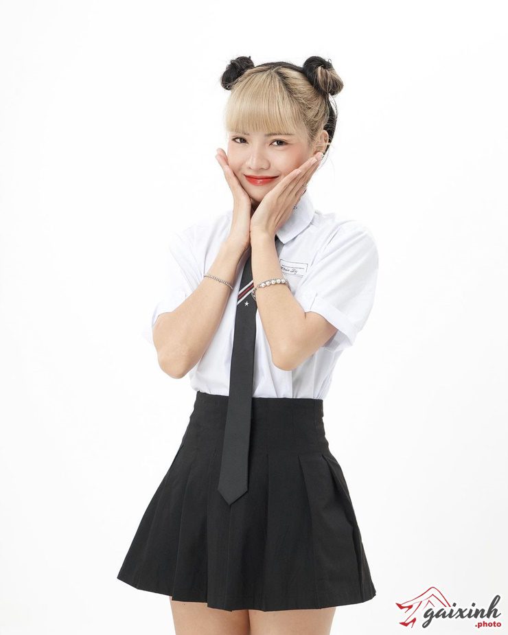 Ảnh Bùi Thảo Ly bùi thảo ly tiktok