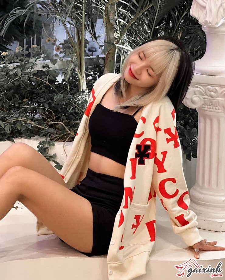 Ảnh Bùi Thảo Ly bùi thảo ly tóc