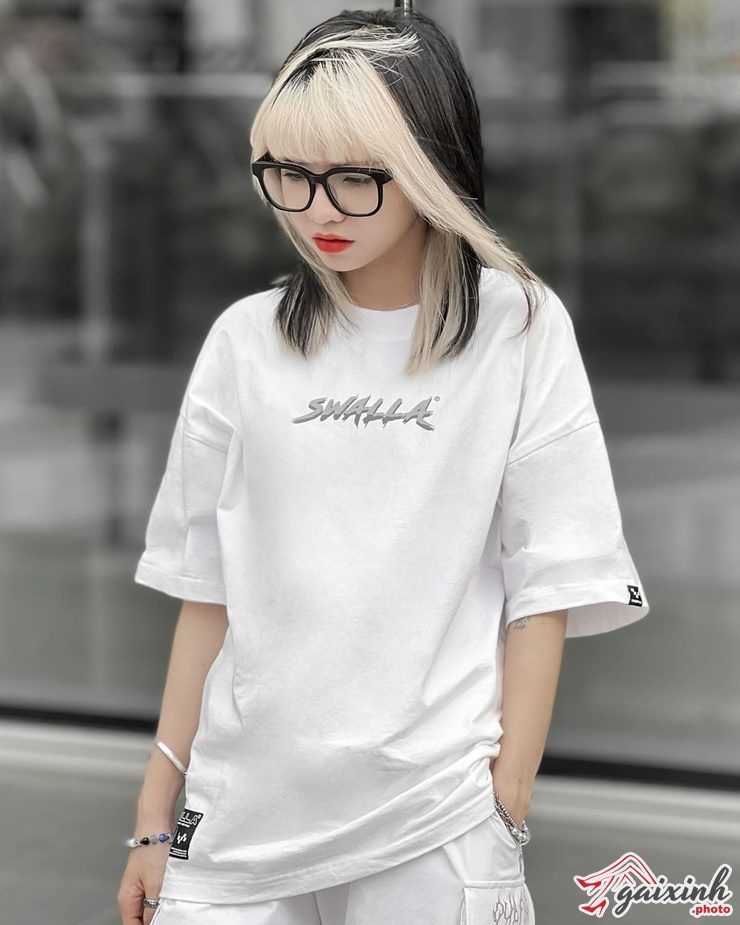 Ảnh Bùi Thảo Ly ciin bùi thảo ly bao nhiêu tuổi