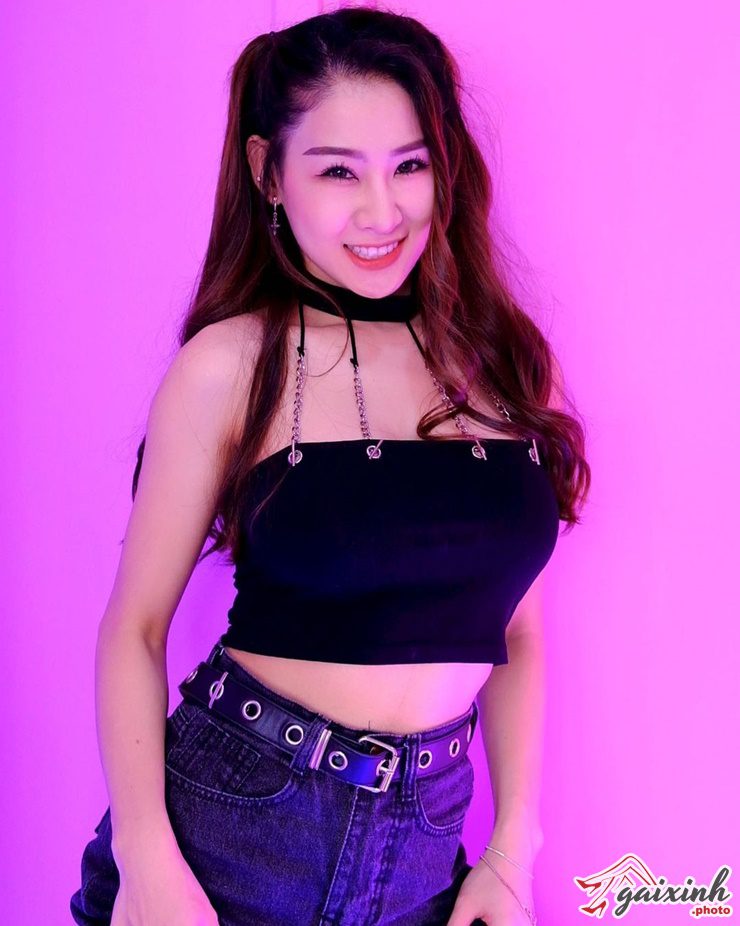 dj oxy bao nhiêu tuổi