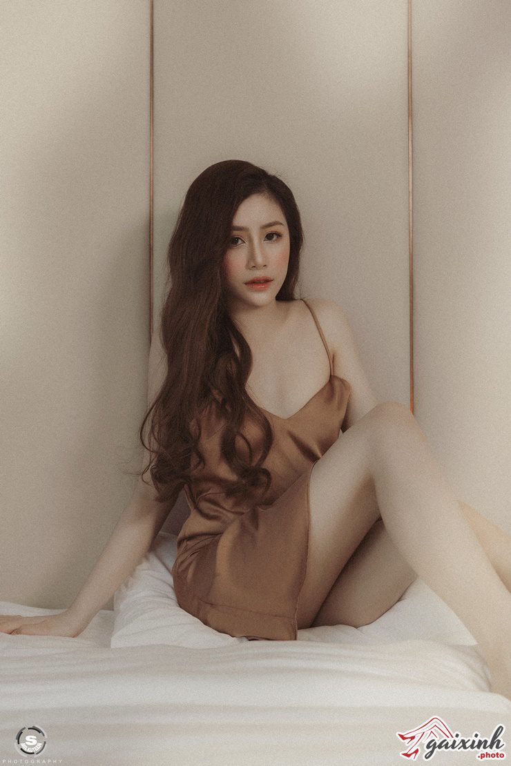 Gái Mặc Áo 2 Dây gai mac ao 2 day 03