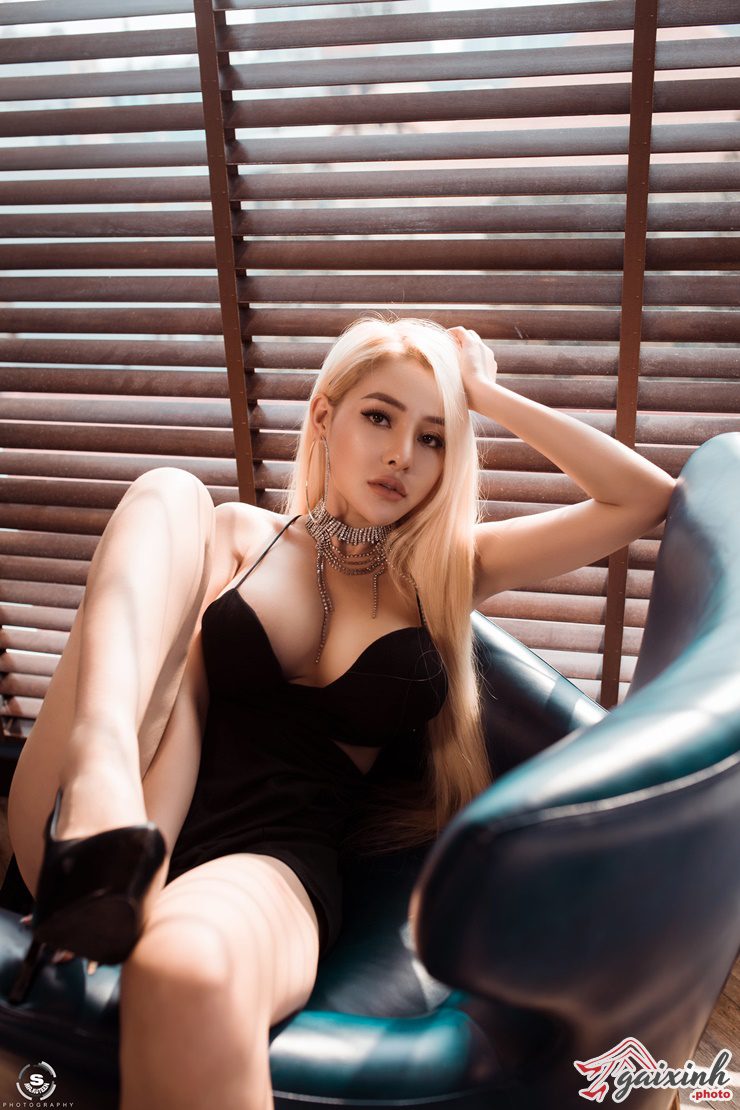 Gái Mặc Áo 2 Dây gai mac ao 2 day 12