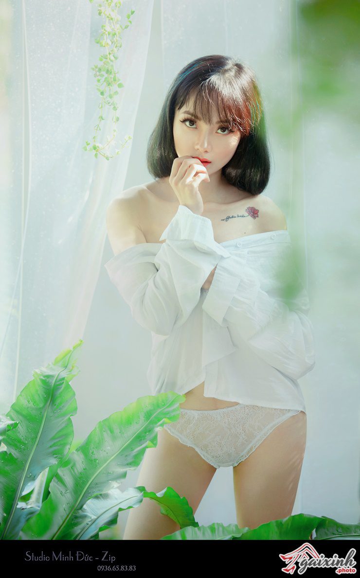 gái xăm mình toàn thân