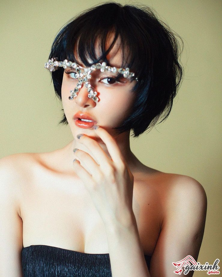 hiền hồ tóc tiên