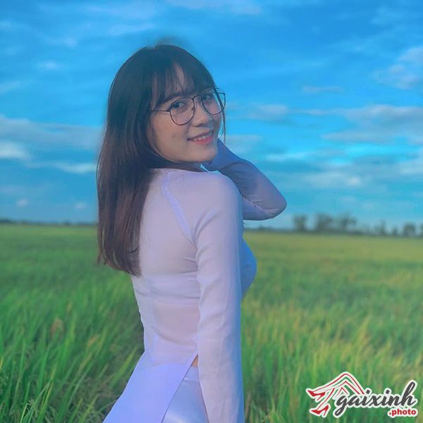 Ảnh Gái Xinh Mang Áo Dài hình gái xinh mang áo dài
