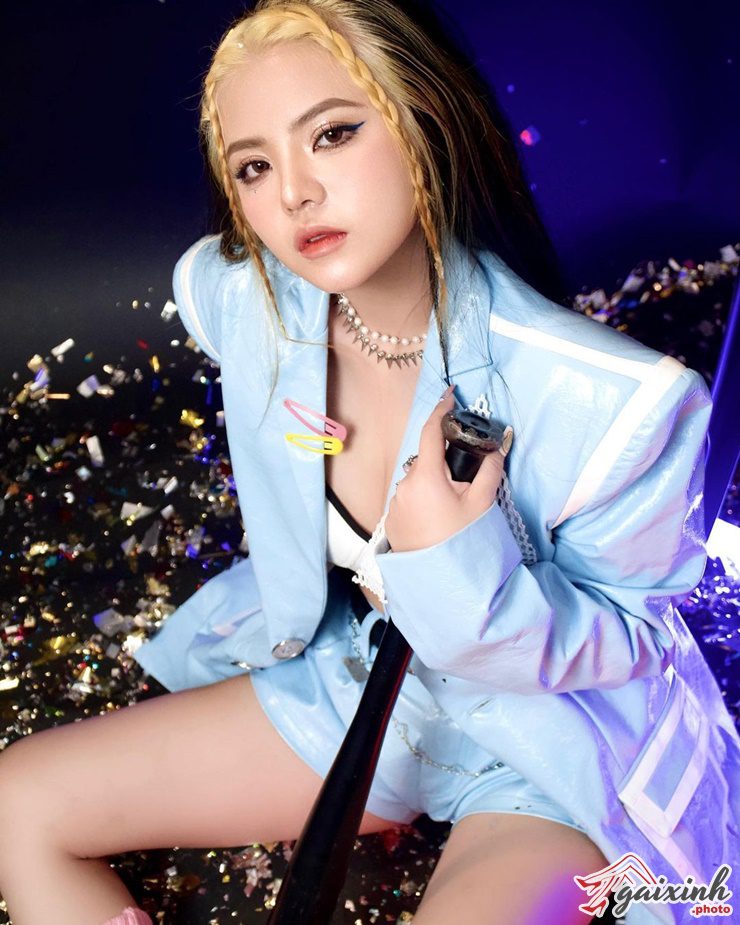 Ảnh Của Chị Reency Ngô hình reency ngô