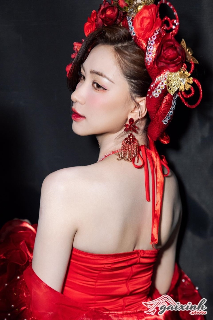 hoa minzy cao bao nhieu