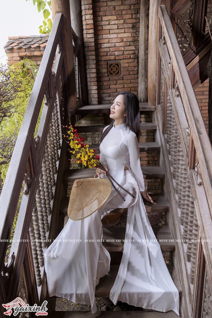 Người Mẫu Áo Dài Siêu Mỏng người mẫu áo dài trắng siêu mỏng cực hot