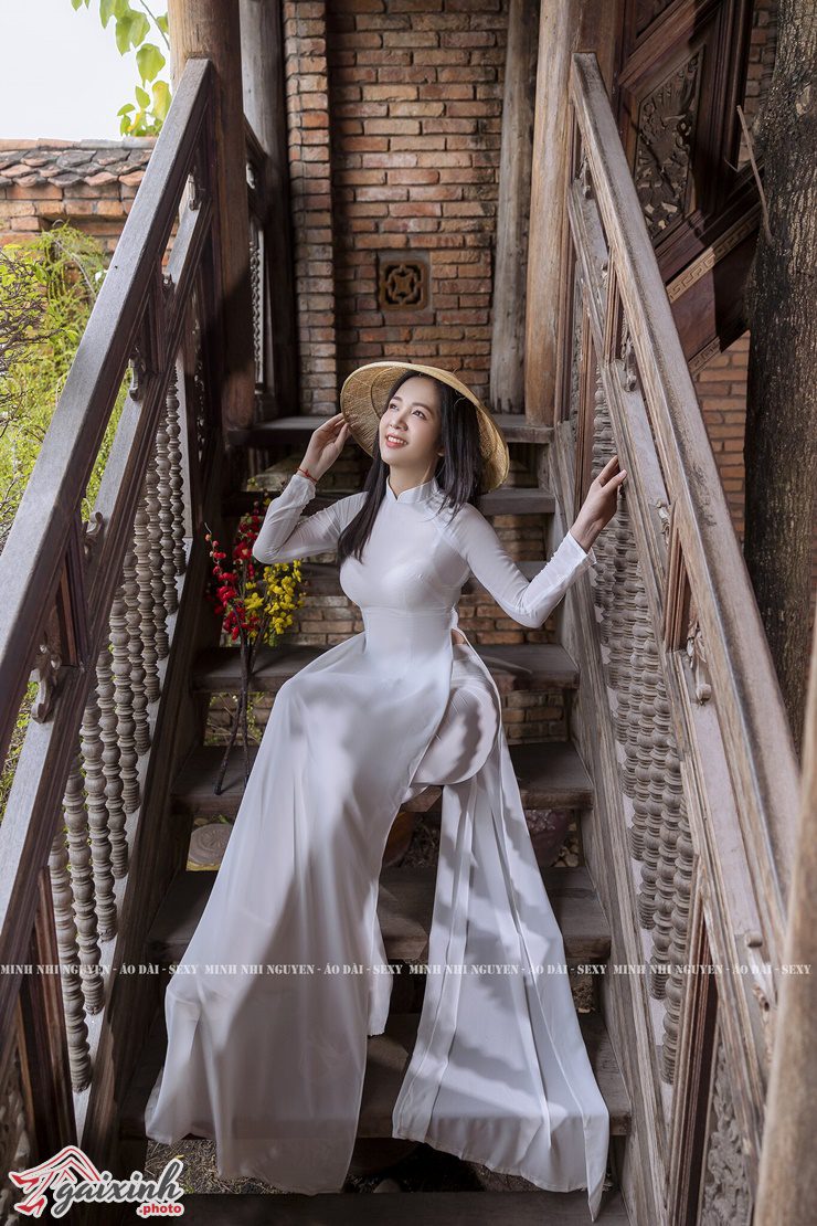 Người Mẫu Áo Dài Siêu Mỏng ảnh người mẫu áo dài trắng siêu mỏng cực hot
