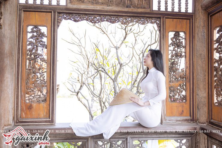 Người Mẫu Áo Dài Siêu Mỏng người mẫu áo dài trắng siêu mỏng
