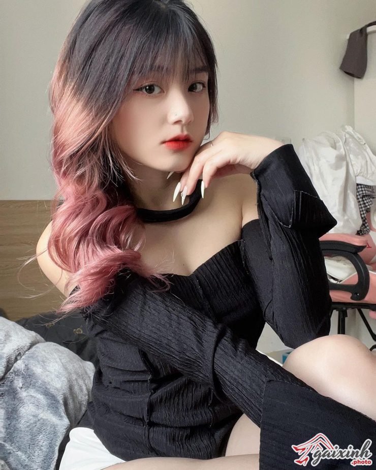 Ảnh Của Nguyễn Đan Phương nguyễn đan phương mặc bikini