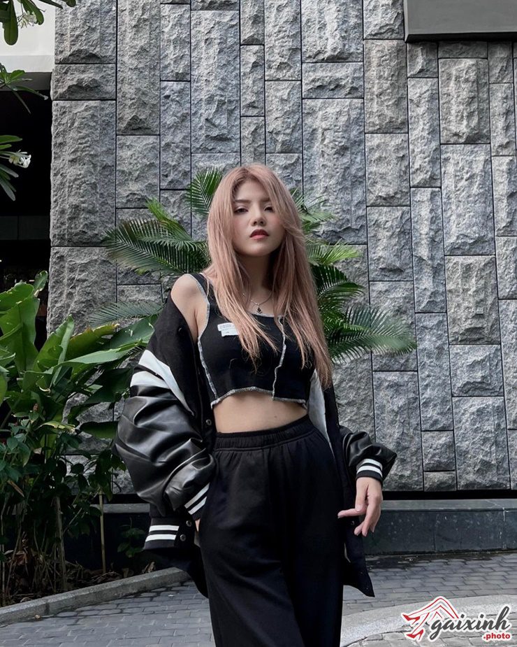 Ảnh Của Chị Reency Ngô reency ngô mắc bikini