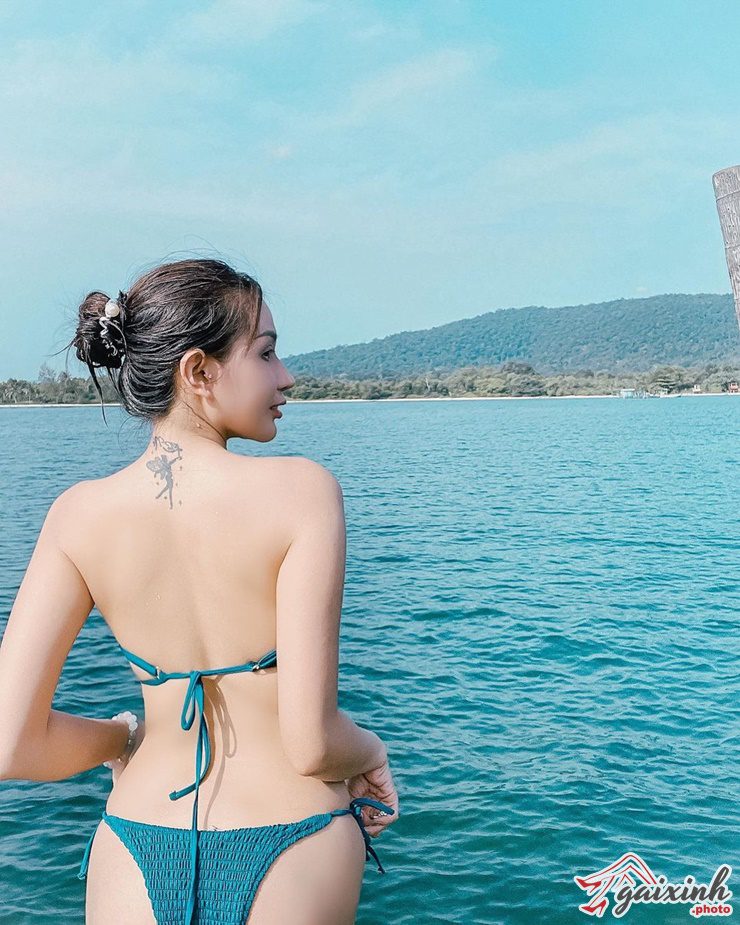 Ảnh Bikini Của Khả Như sao việt sexy