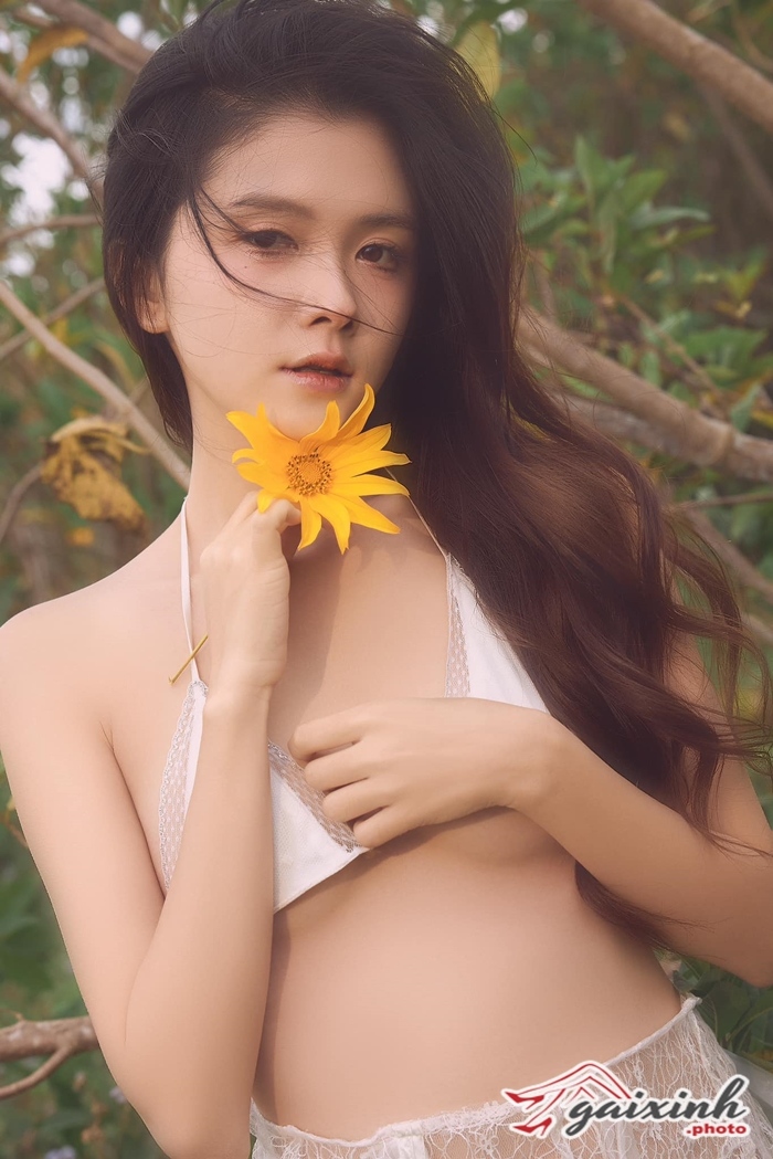 sex gai xinh da trang