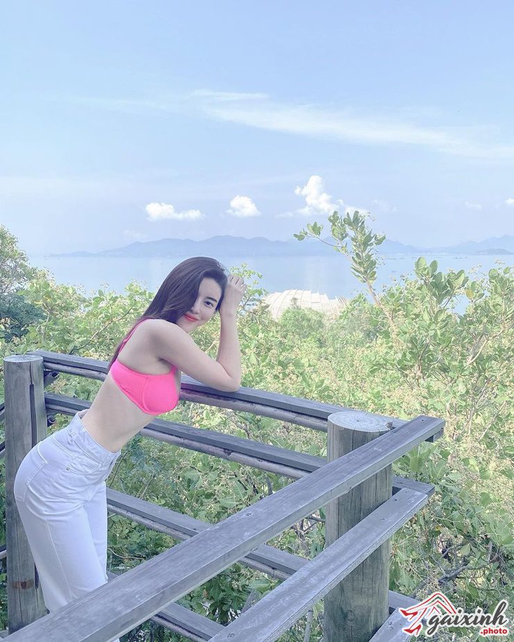 Ảnh Cao Thái Hà thai ha bikini