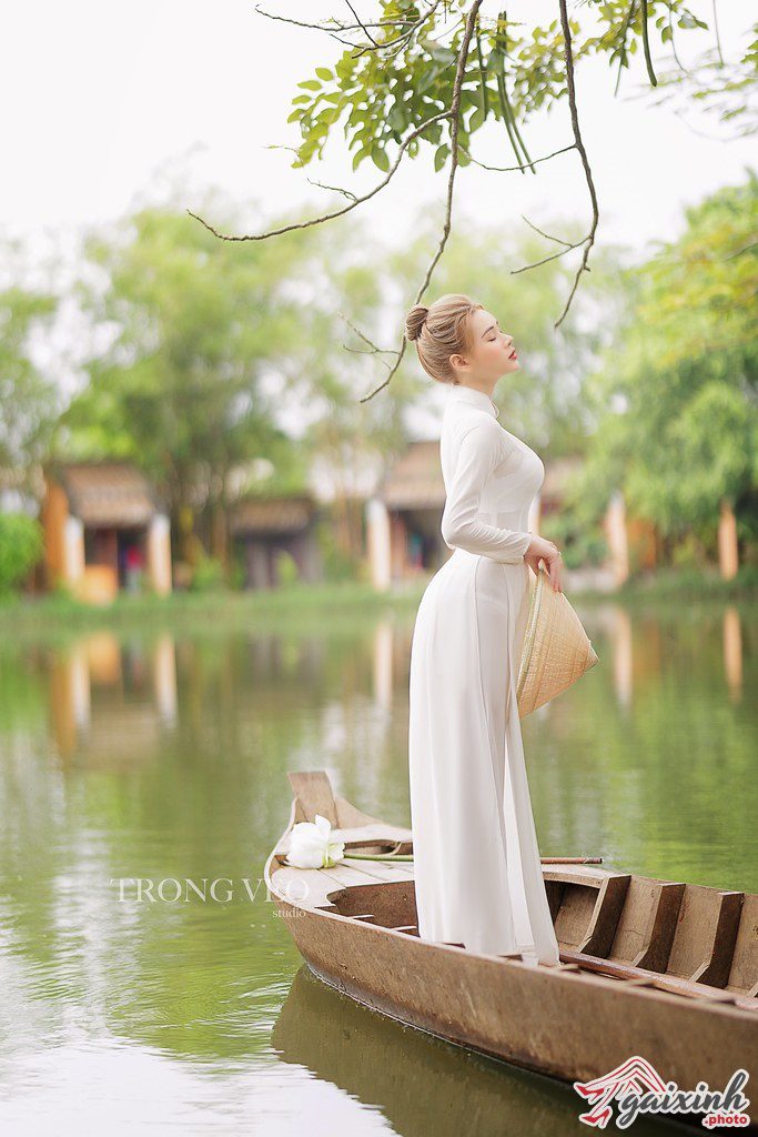 Ảnh Cô Gái Mặc Áo Dài Đẹp thiếu nữ mặc áo dài đẹp