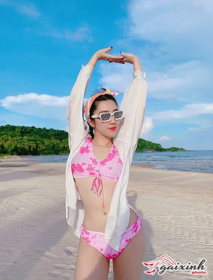 thuy ngan cao bao nhieu