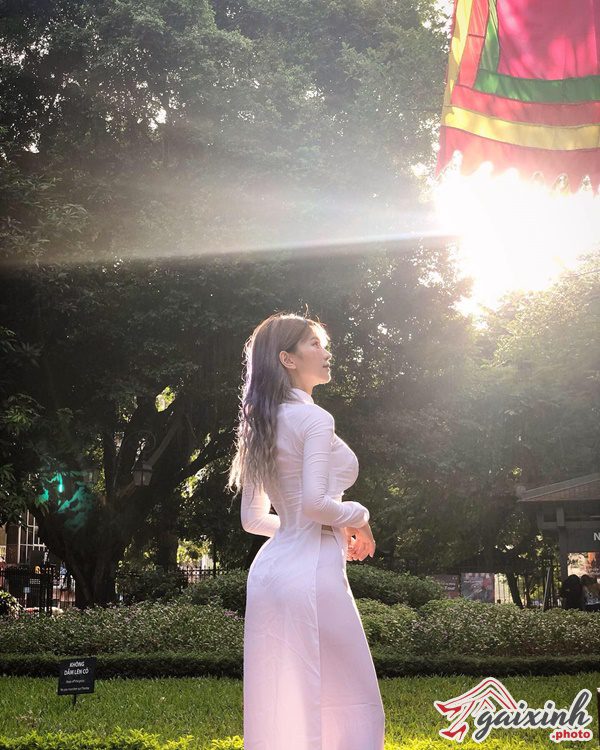 Áo Dài Bó Sát tiktoker le bong 06