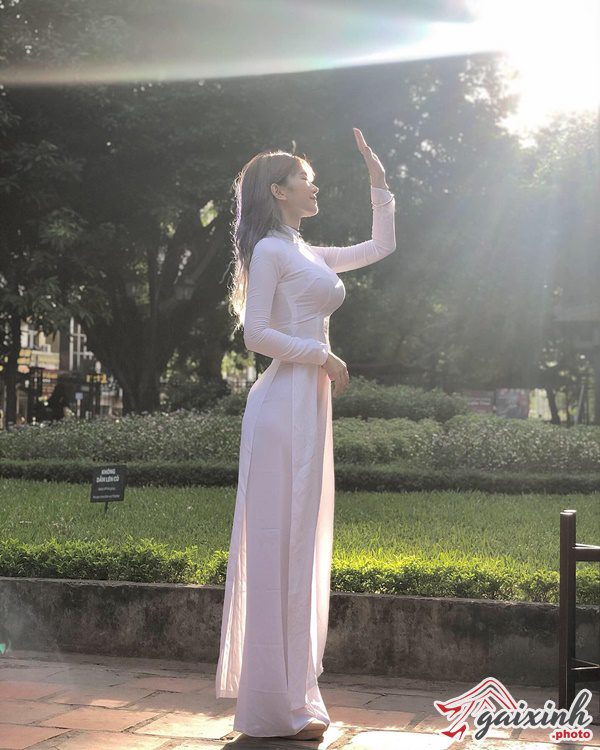 Áo Dài Bó Sát tiktoker le bong 07