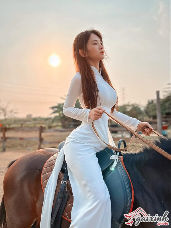 Áo Dài Bó Sát tiktoker le bong 12