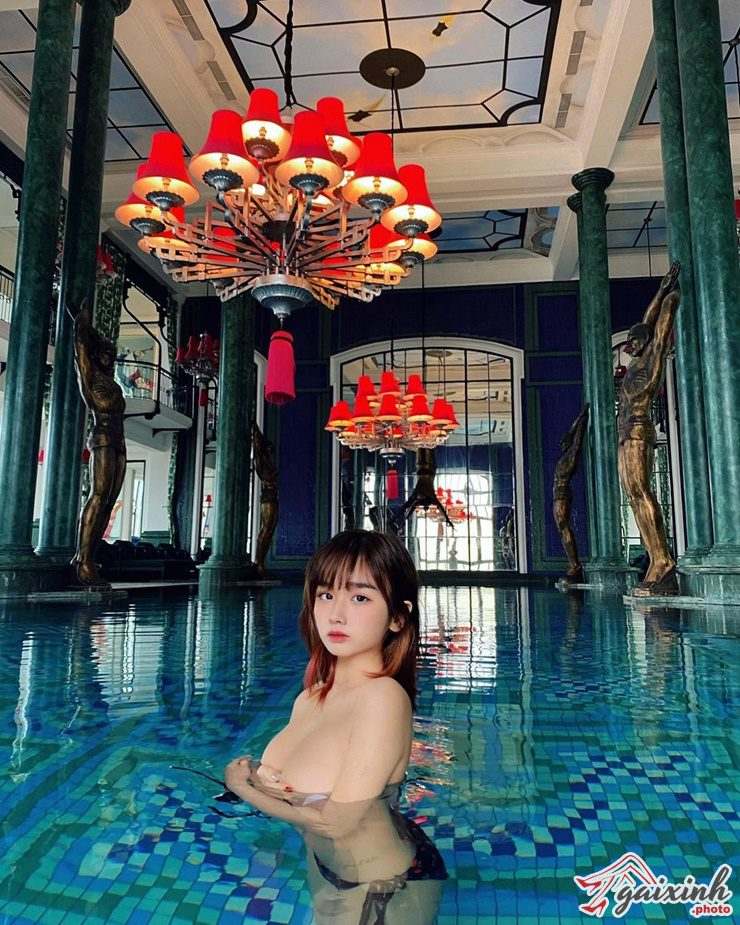 Ảnh Gái Sexy vú bự