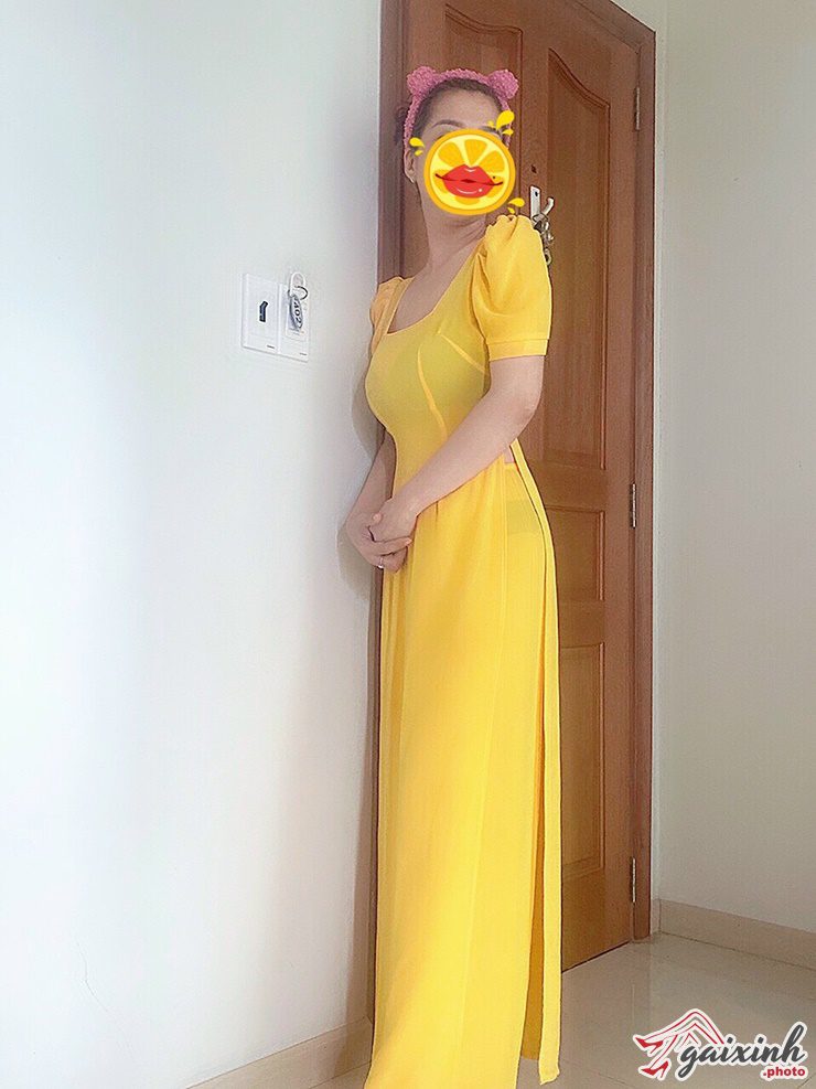 ha vy ao dai 3