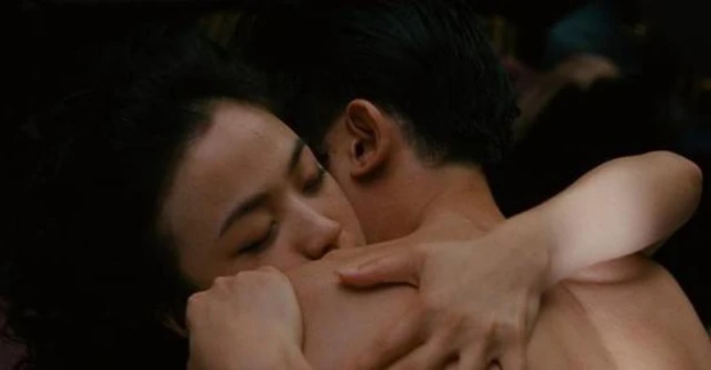 Cảnh nóng phim Sắc Giới giống thật 100%? 