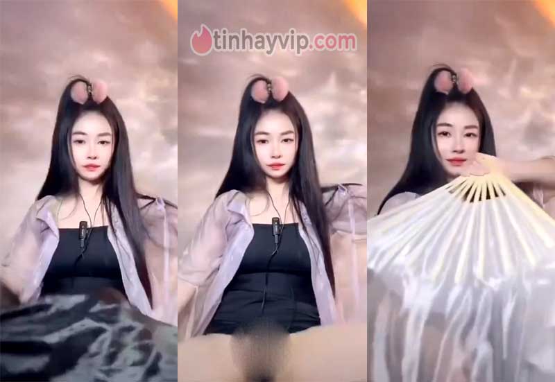 "Vô tình lộ hàng" trên livestream content bẩn nhưng triệu view Content bẩn "lộ hàng"