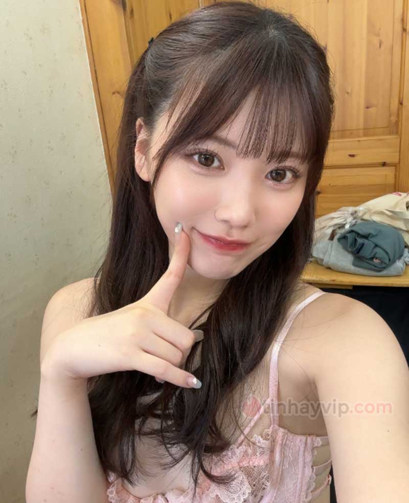 Mio Ishikawa hoảng loạn vì những món quà 18+ biến thái Mio Ishikawa bị quấy rối