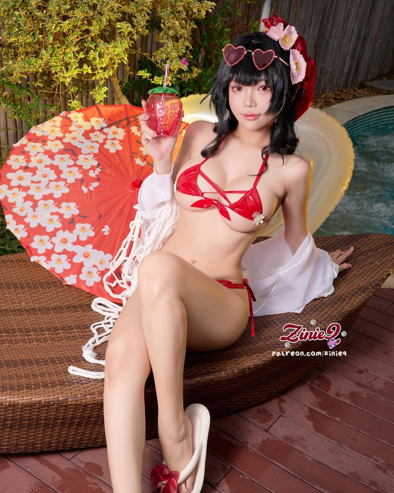anh-zinie-quynh-cosplay-lo-vu-cang-tron-hap-dan