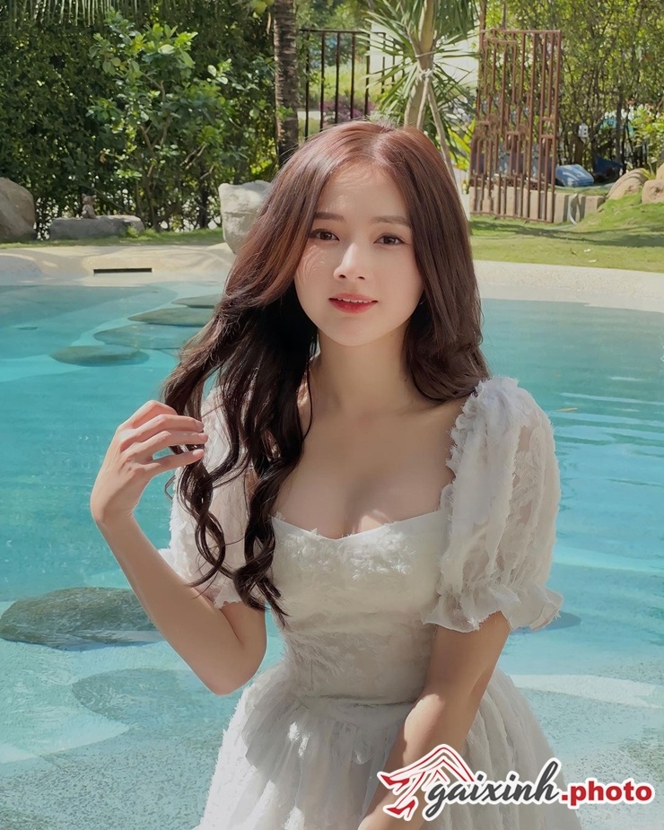 anh cua le ly lan huong