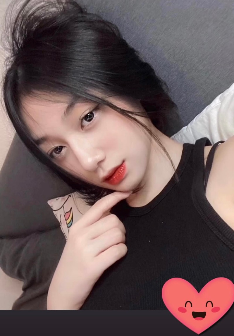 Full ảnh Trần Hà Linh mới nhất