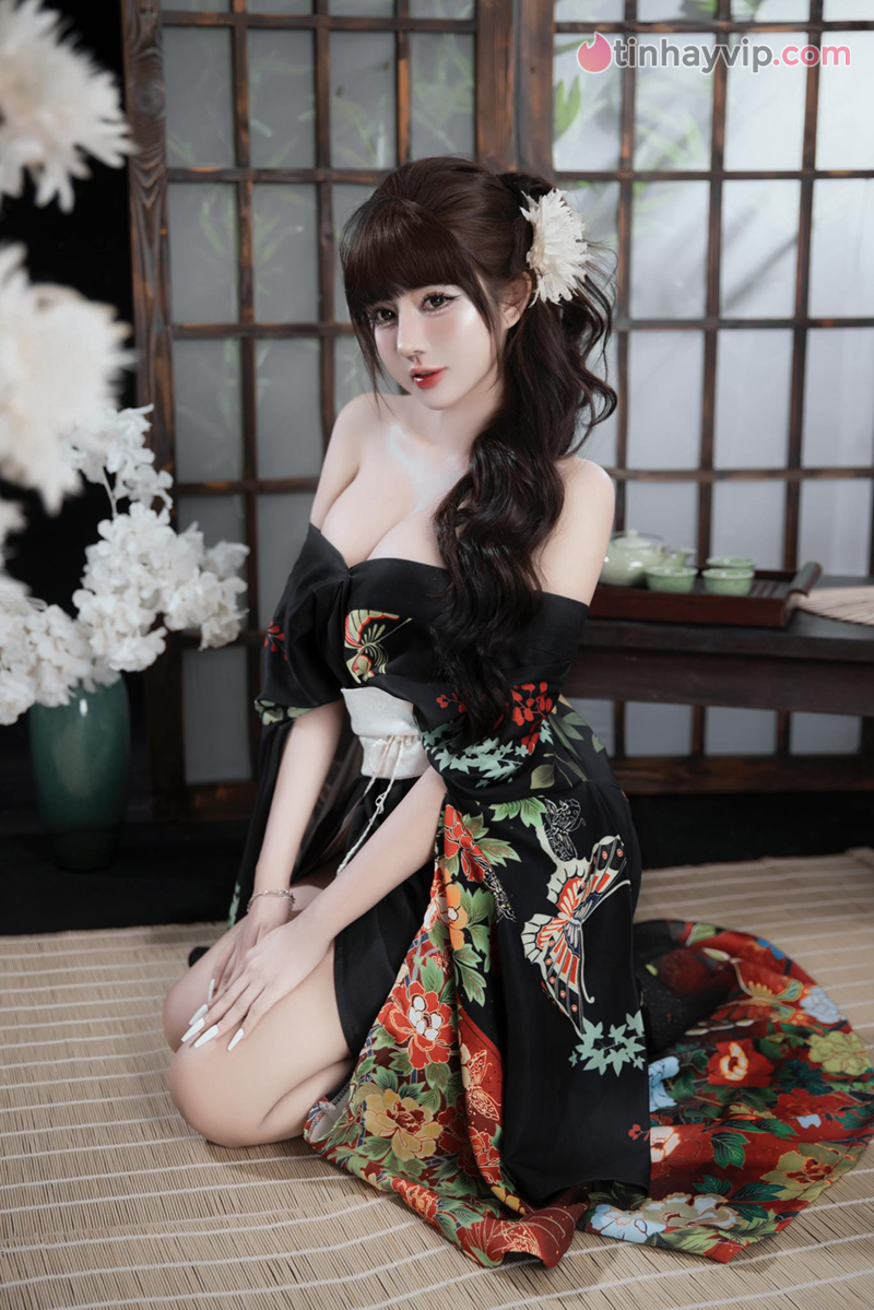 Hot girl Mai Linh khiến CĐM phát sốt trước bộ ảnh gái Nhật cực nuột